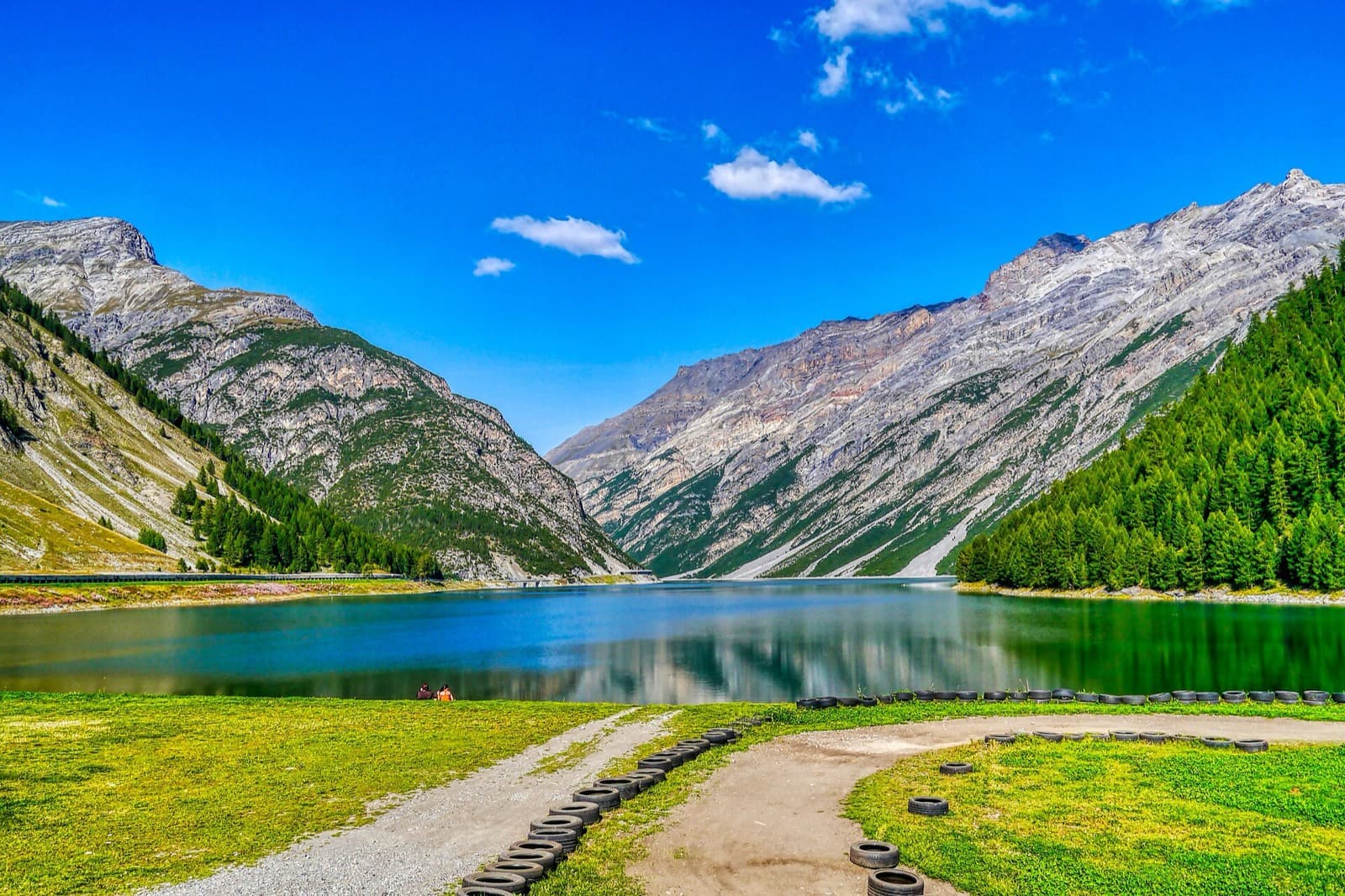ICON Livigno Xtreme Triathlon: lago di livigno and surrounding alps