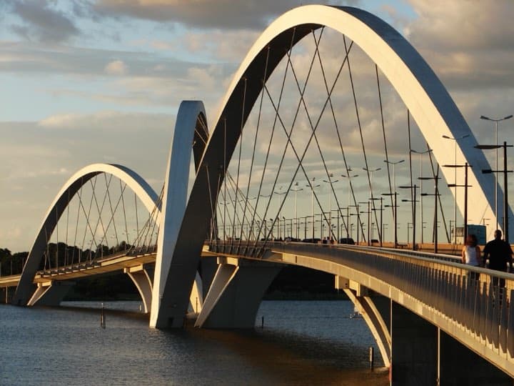 Race photo: IRONMAN 70.3 Brasilia