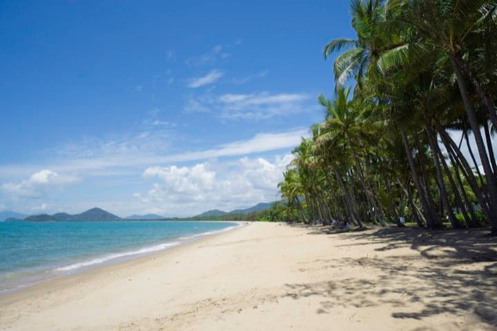 Race photo: IRONMAN 70.3 Cairns
