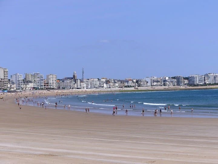 Race photo: IRONMAN 70.3 Les Sables d'Olonne-Vendee