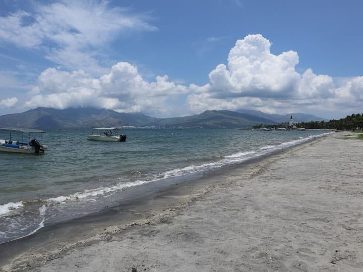 Race photo: IRONMAN 70.3 Subic Bay Philippines