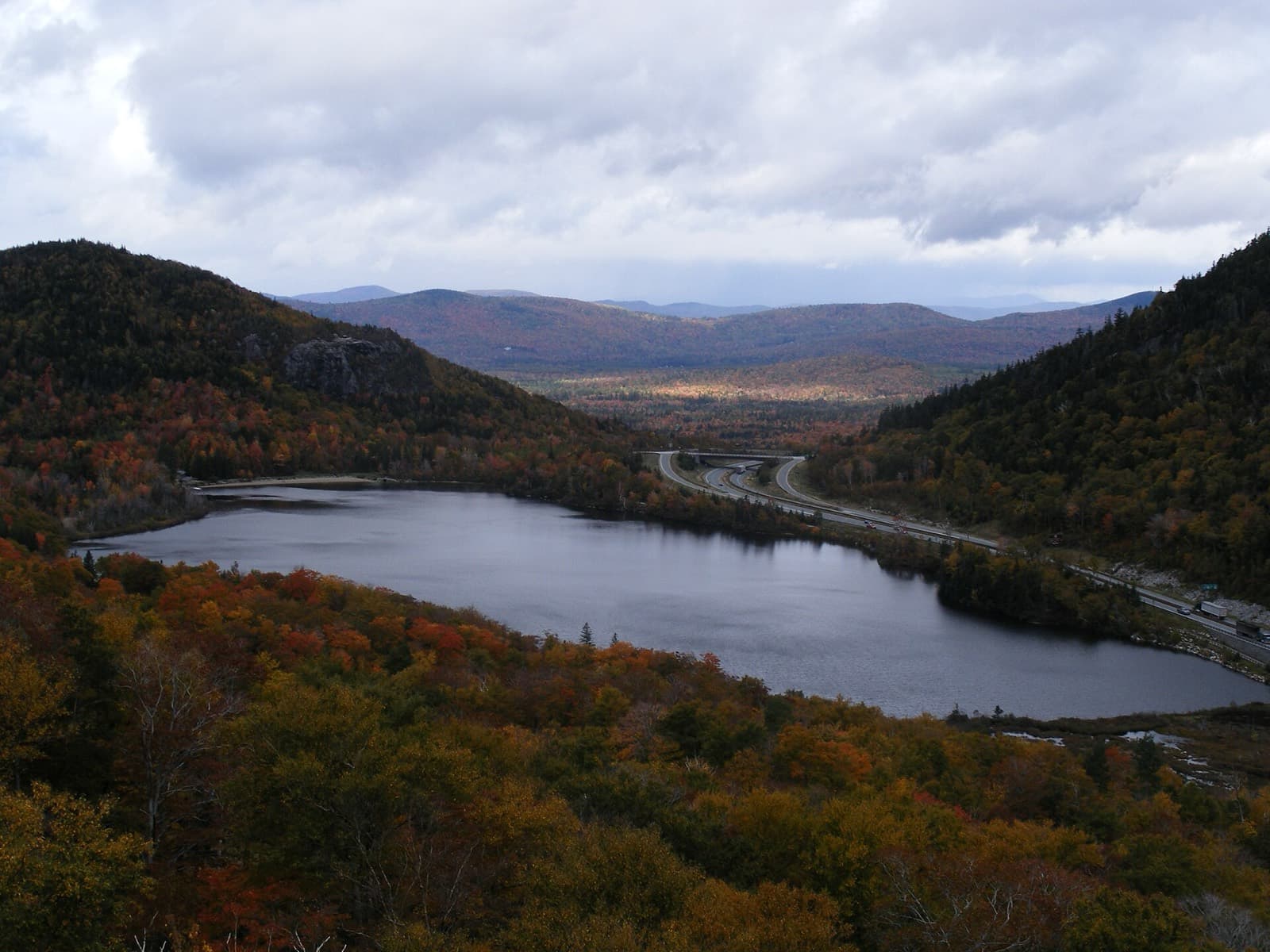 White Mountains Triathlon (Iron Half): echo lake in franconia notch in autumn (swim venue)