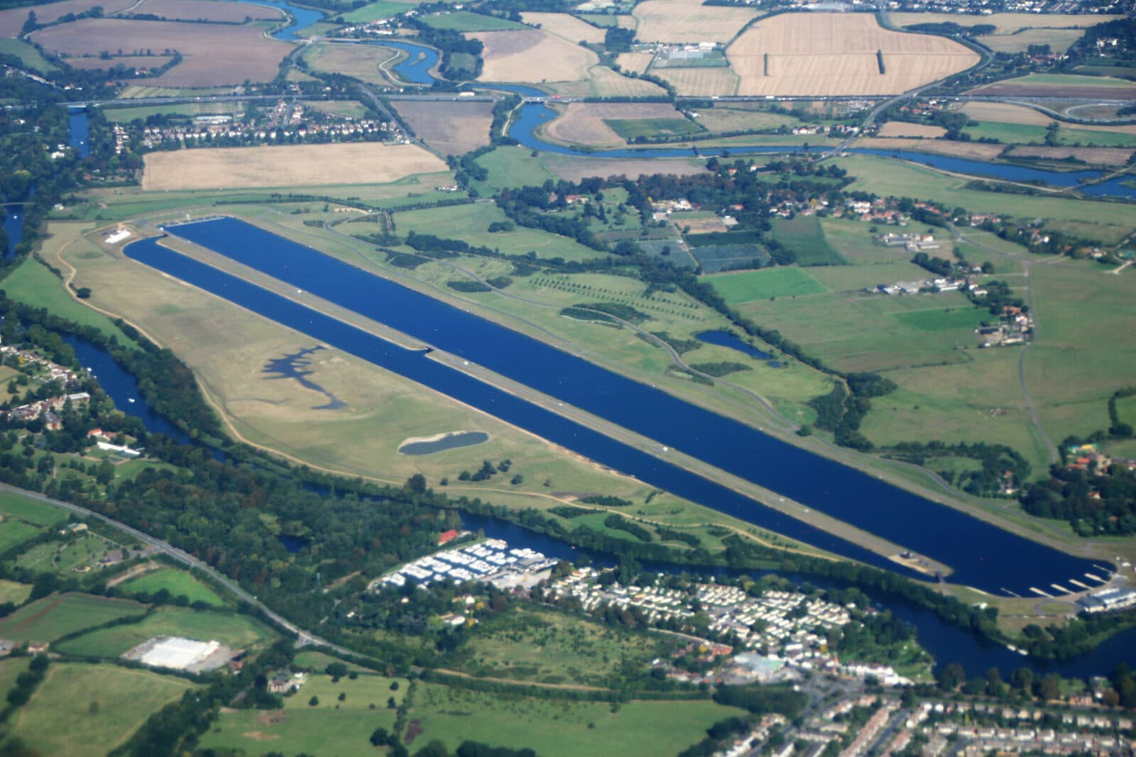 Dorney Triathlon May: dorney lake, the olympic rowing course in buckinghamshire, venue for the dorney triathlon