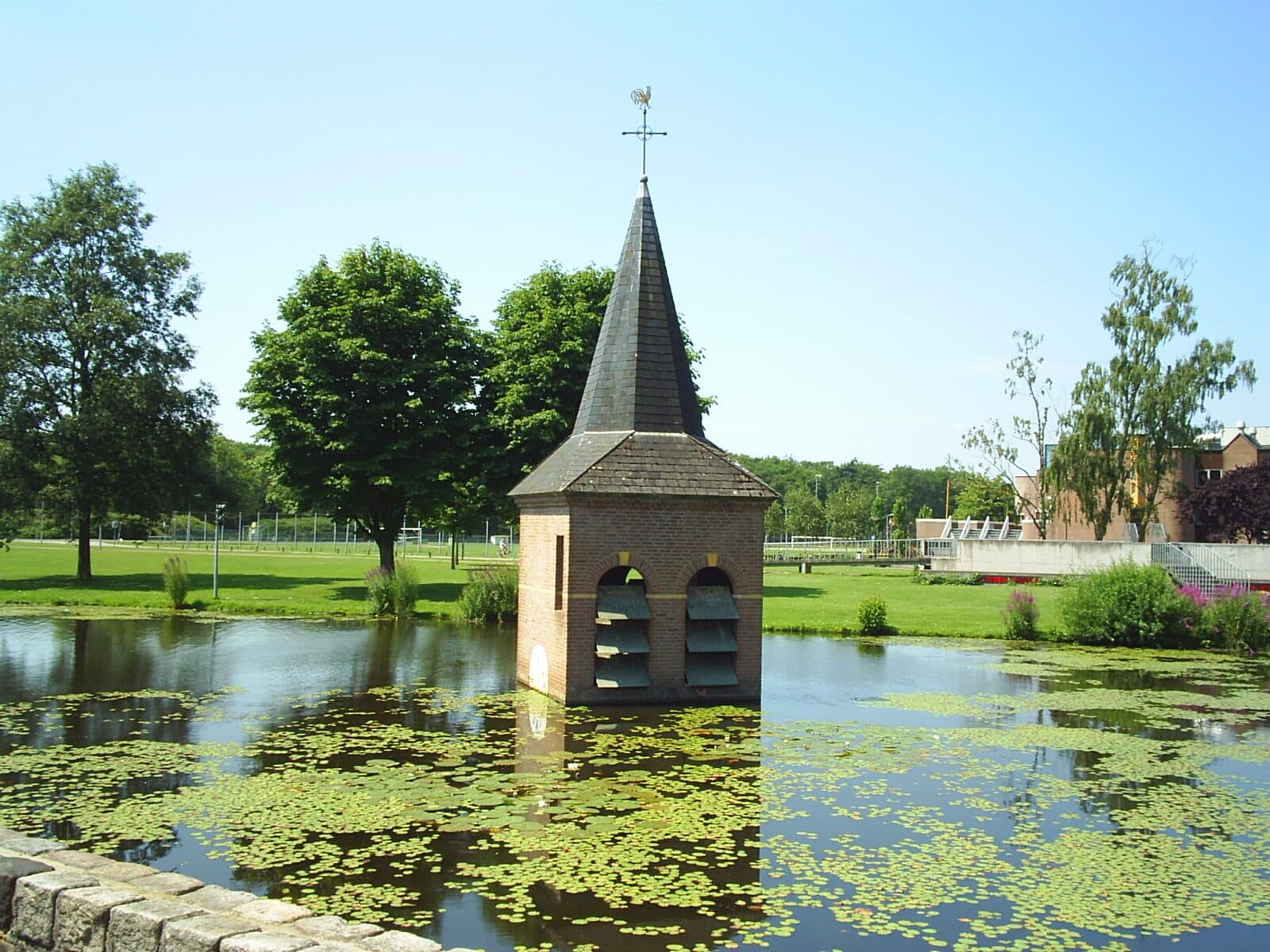 Enschede Marathon: the torentje van drienerlo on the university of twente campus — destination scenery near enschede; not a photo of this event.