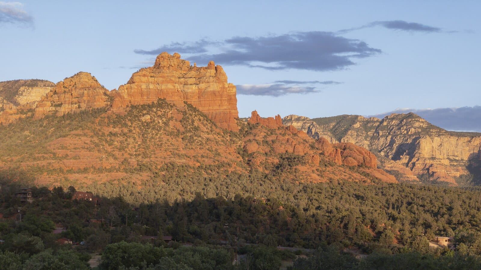 Run Sedona Half Marathon: airport mesa view over sedona, arizona