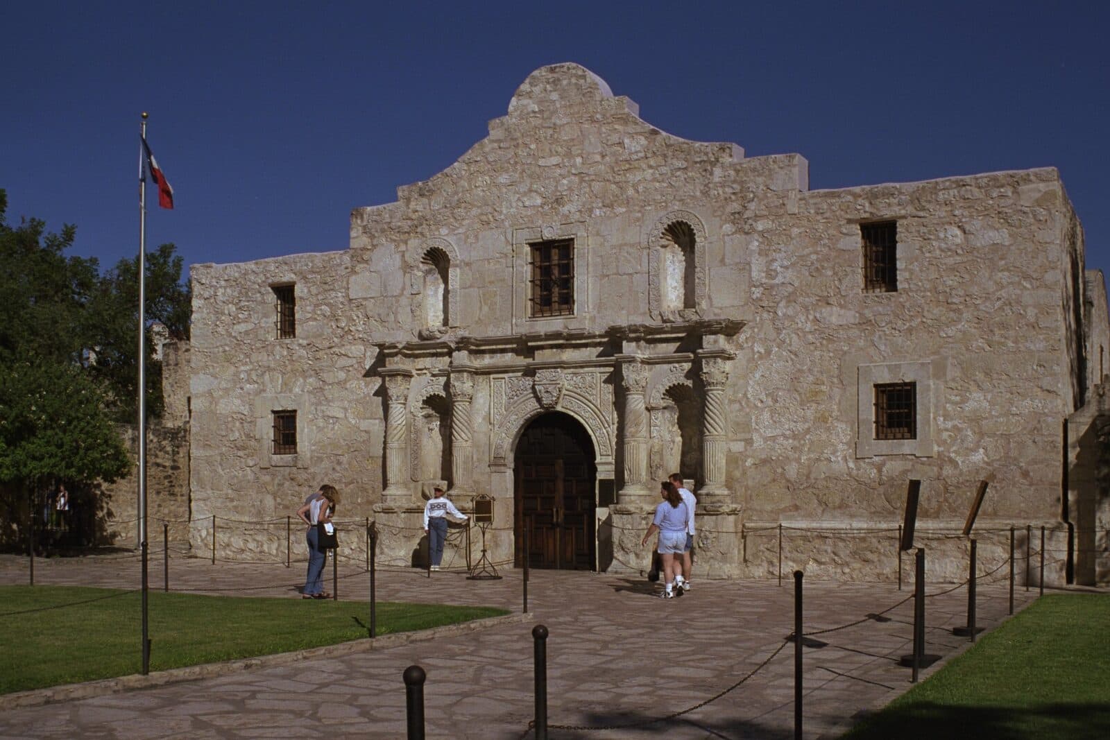 Run the Alamo Marathon & 13.1 Half: the alamo, where run the alamo starts and finishes