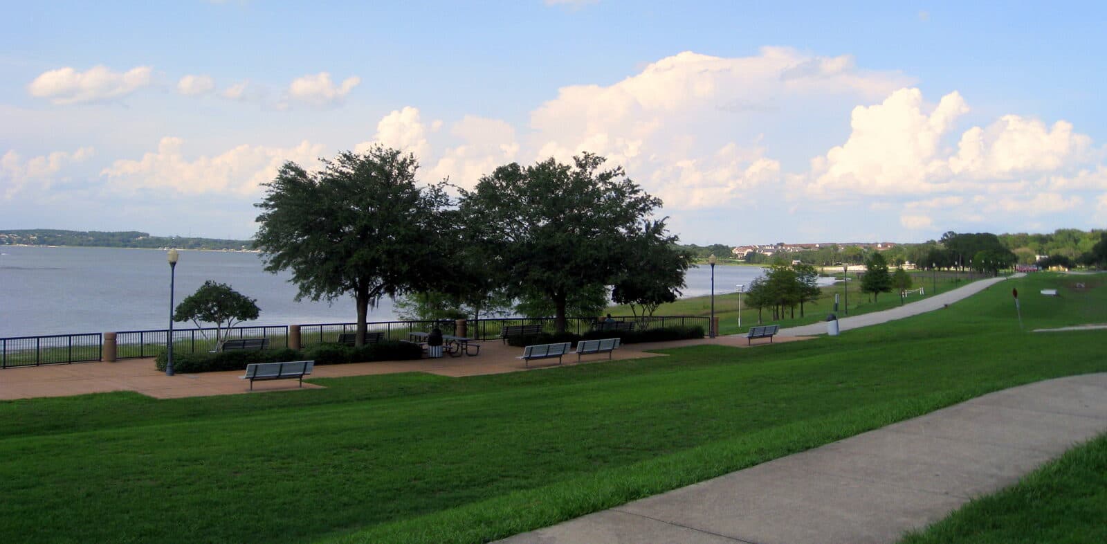 AdventHealth Cool Sommer Mornings Triathlon\Duathlon\5K Series #3: waterfront path at clermont’s lake minneola park