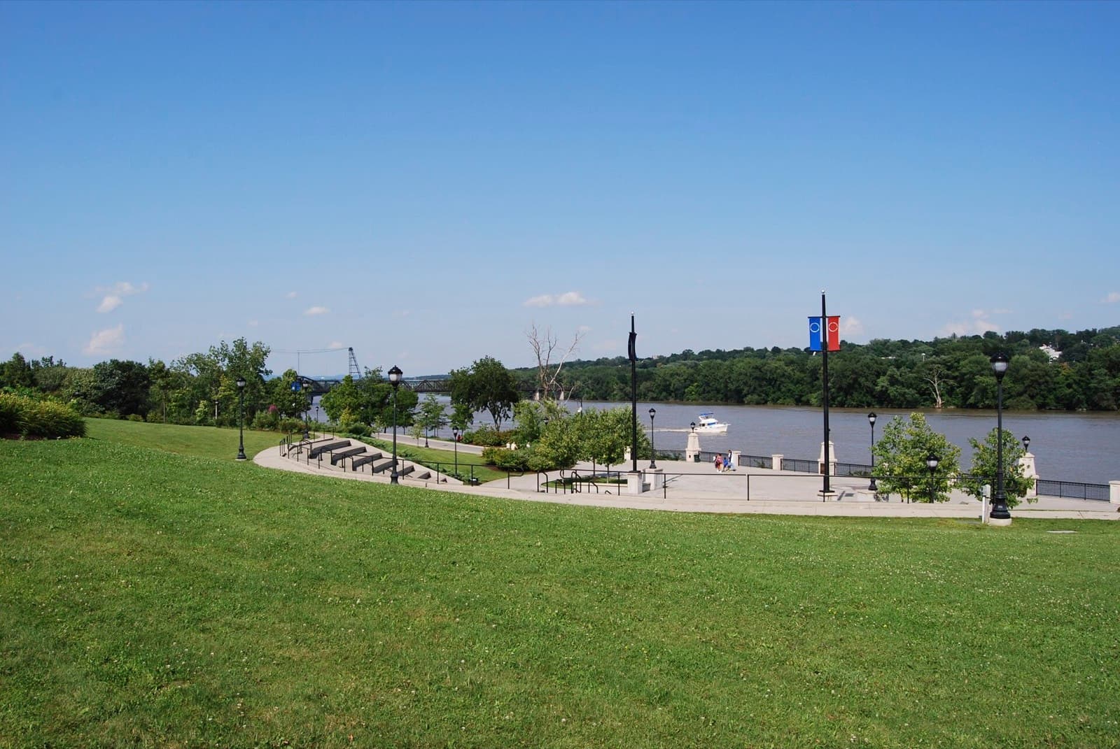 Mohawk Hudson River Marathon: corning preserve beside the hudson river, the finish area in albany