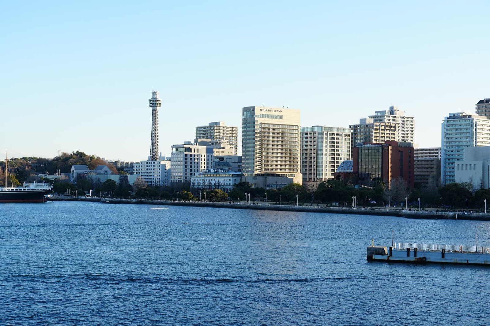 Yokohama Triathlon (age group, WTCS weekend): yamashita park waterfront and marine tower