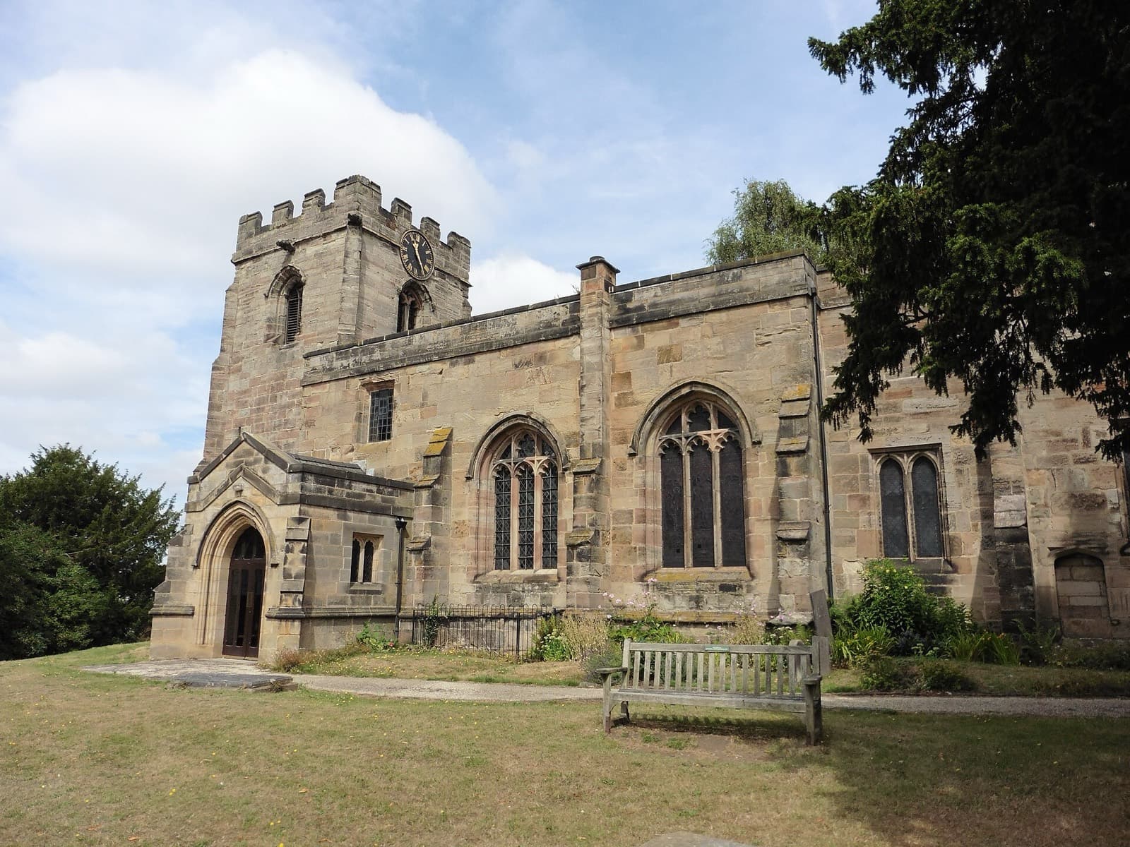 Derby Triathlon: etwall village church, derbyshire