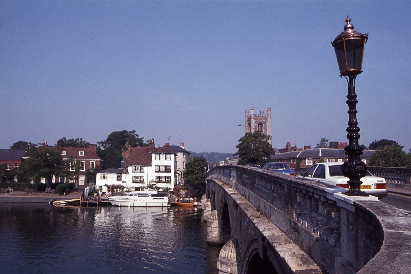 Henley Triathlon: henley bridge and the thames