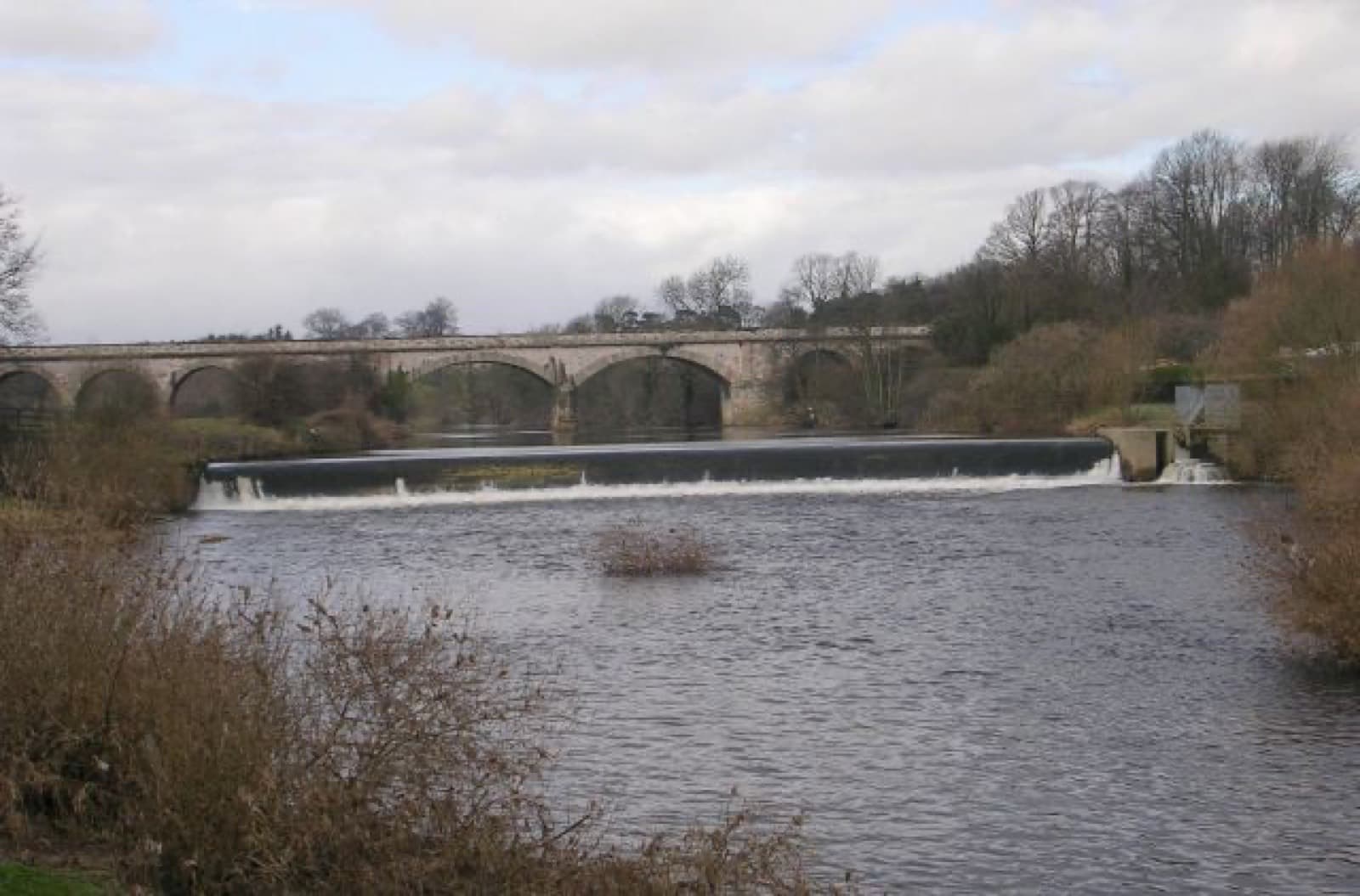 Tadcaster Tri: river wharfe weir and viaduct, tadcaster