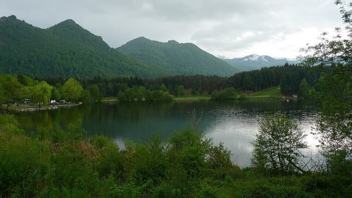 Ascend XTRI: lac de lourdes (swim venue)
