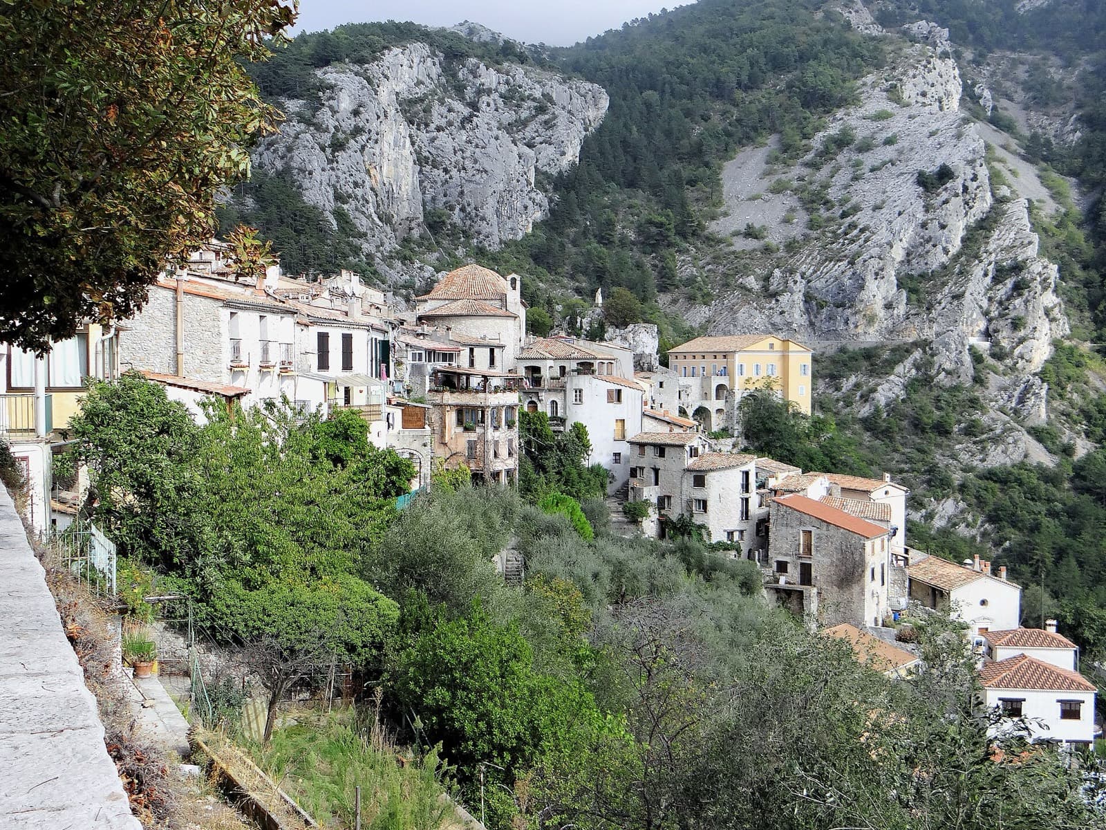 Mercantourman Xtrem Triathlon: peille village (t2/finish)