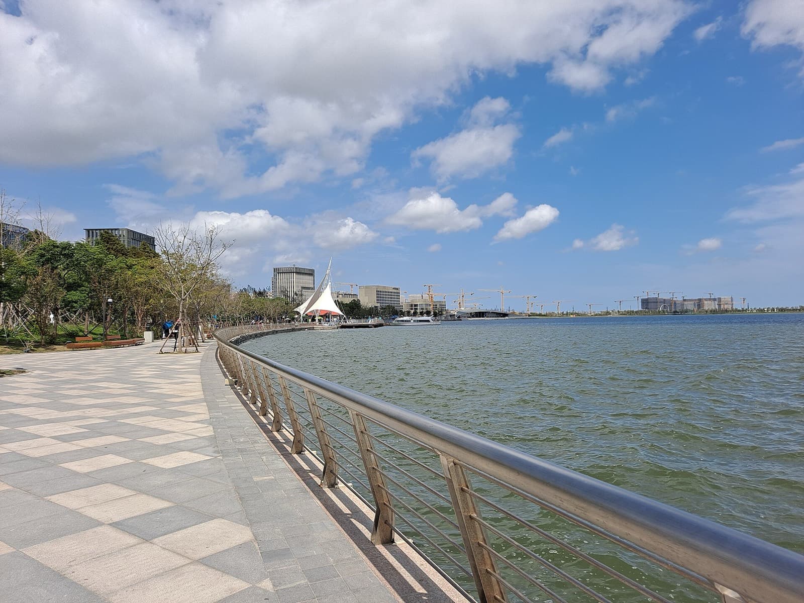 Xingquan Dishui Lake Triathlon (226 km): dishui lake waterfront promenade and bridge, lingang, shanghai