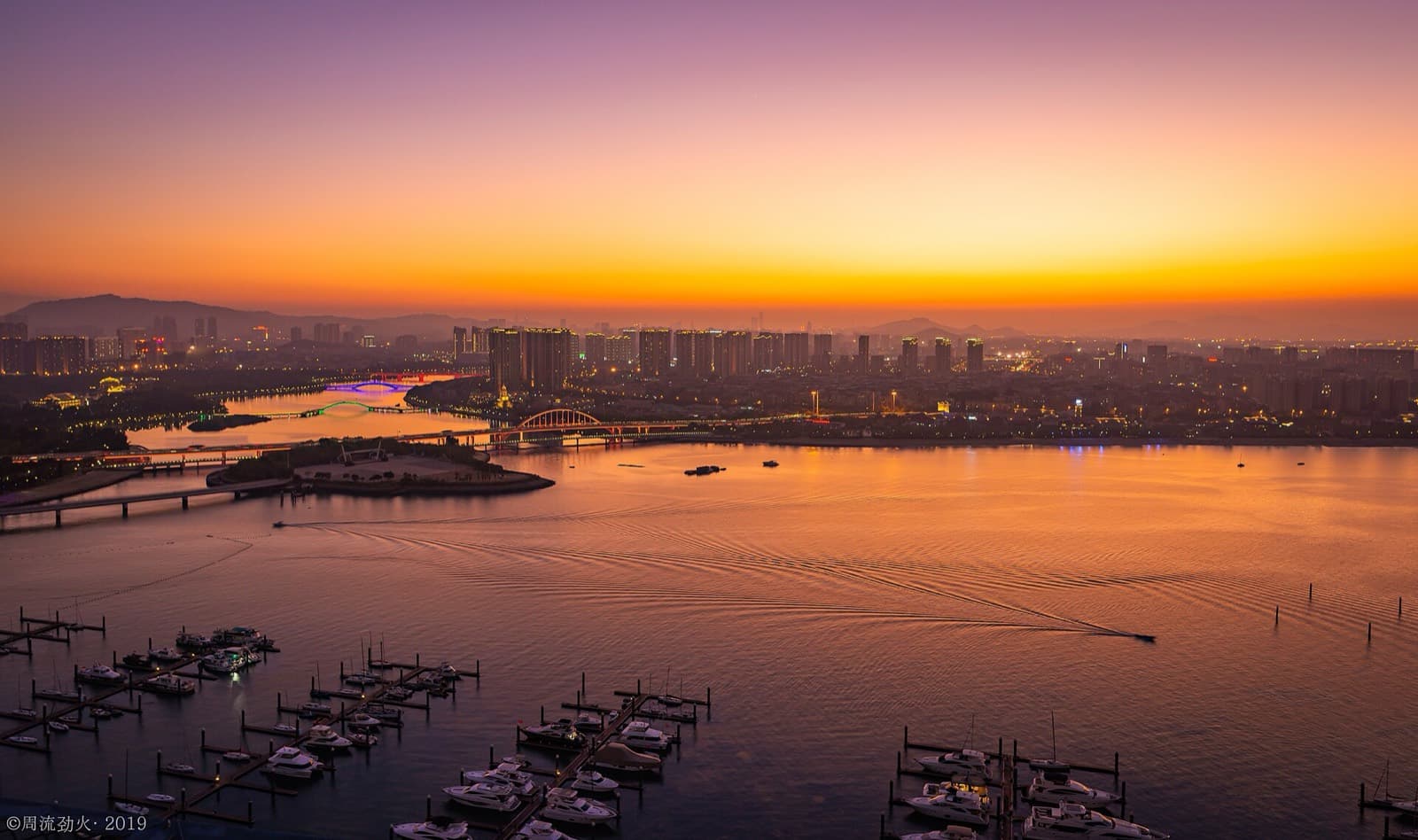 Challenge Xiamen (Middle Distance): wuyuan bay marina at sunset, xiamen (east-coast waterfront near the huandong coastal route)