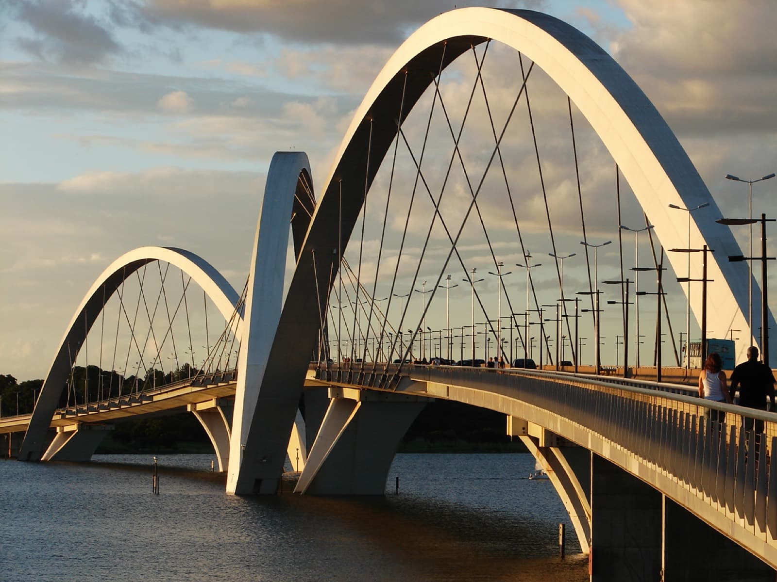 IRONMAN 70.3 Brasilia: jk bridge over lago paranoa at golden hour (on the bike course)
