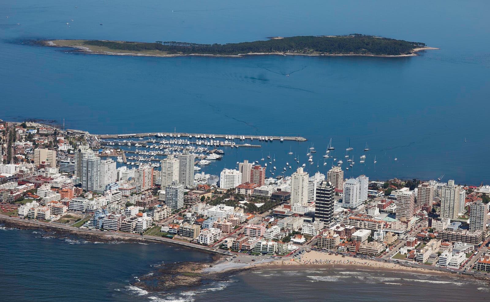 IRONMAN 70.3 Punta del Este: aerial view of punta del este, port and gorriti island