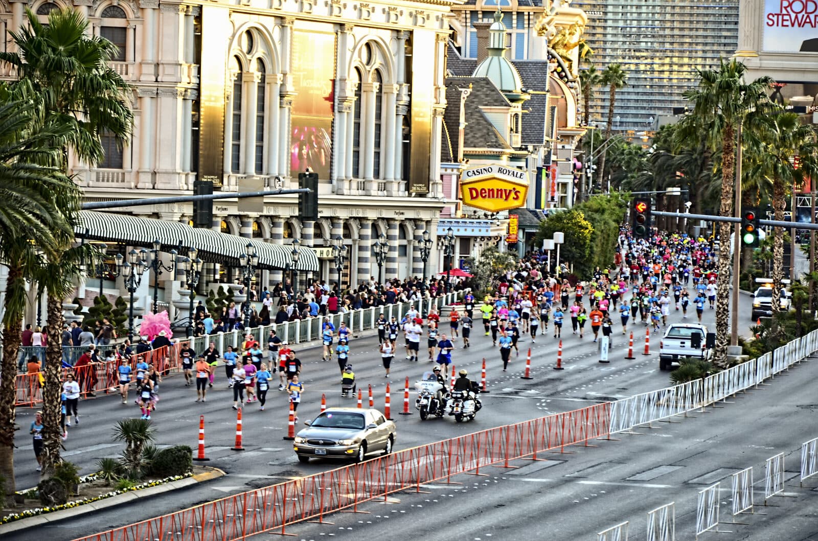 Rock ‘n’ Roll Las Vegas: runners on the strip at the 2013 rock ’n’ roll las vegas marathon and half marathon.