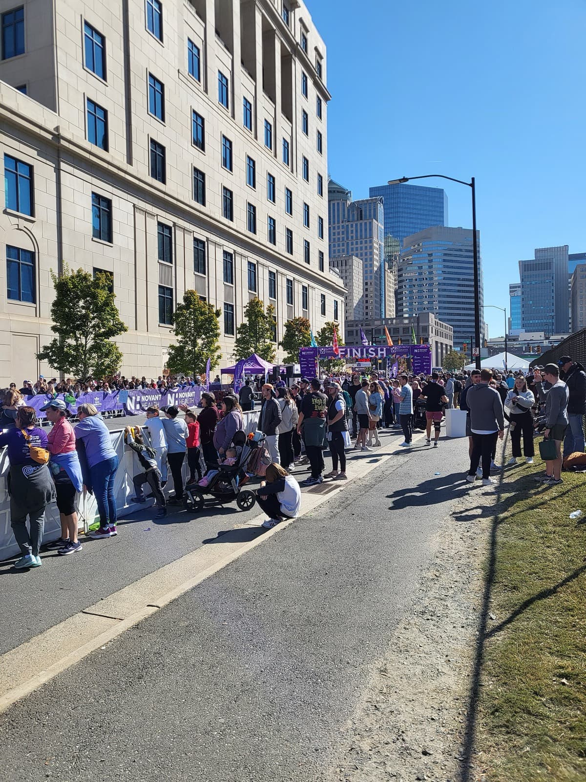 Novant Health Charlotte Marathon: spectators and finish arch at the novant health charlotte marathon, uptown