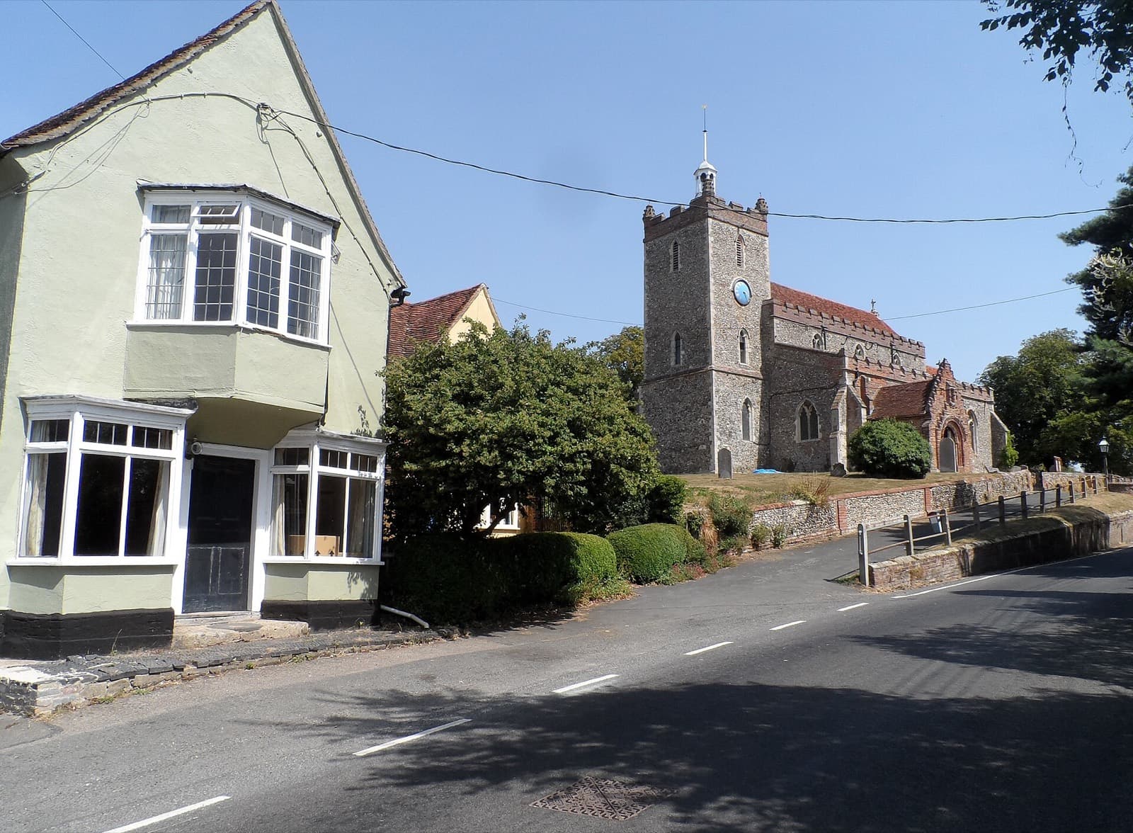 Halstead & Essex Marathon: pebmarsh village and church, on the course