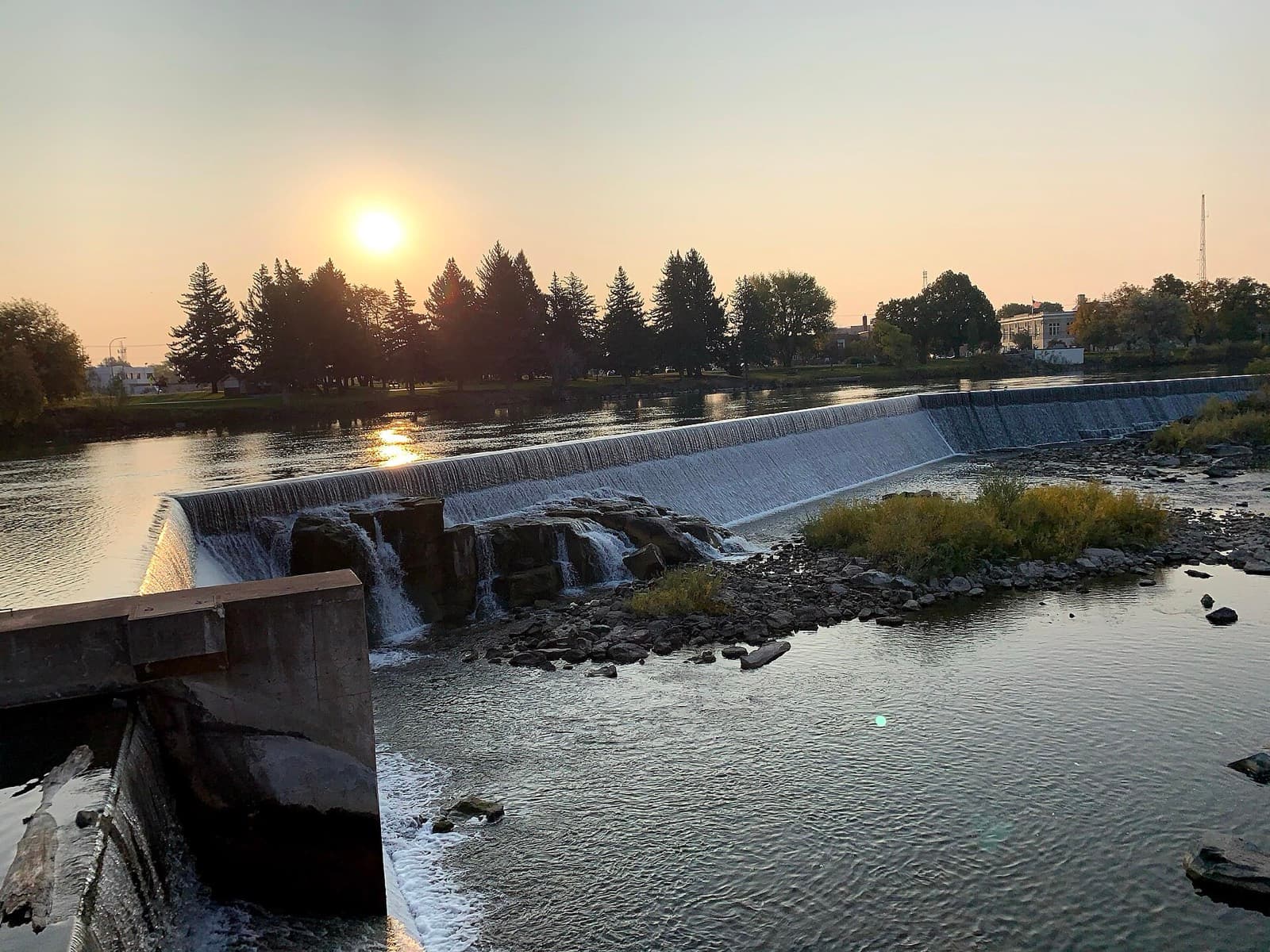 Idaho Falls Marathon (formerly the MAD Marathon): weir and falls on the snake river in idaho falls, beside the greenbelt the course follows