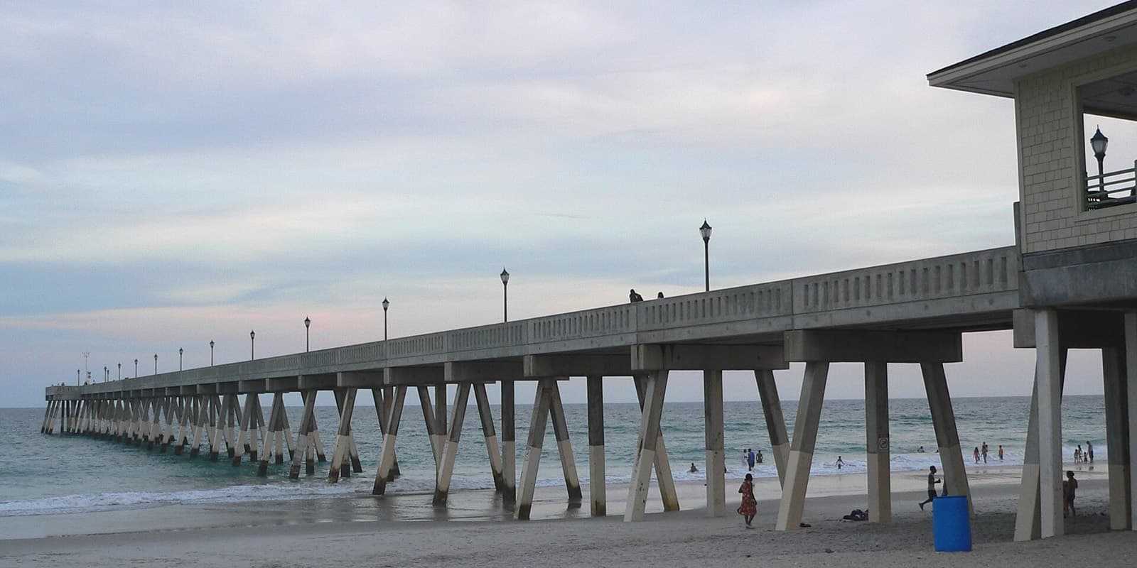 Novant Health Wilmington Marathon: johnnie mercer pier at wrightsville beach, the start line