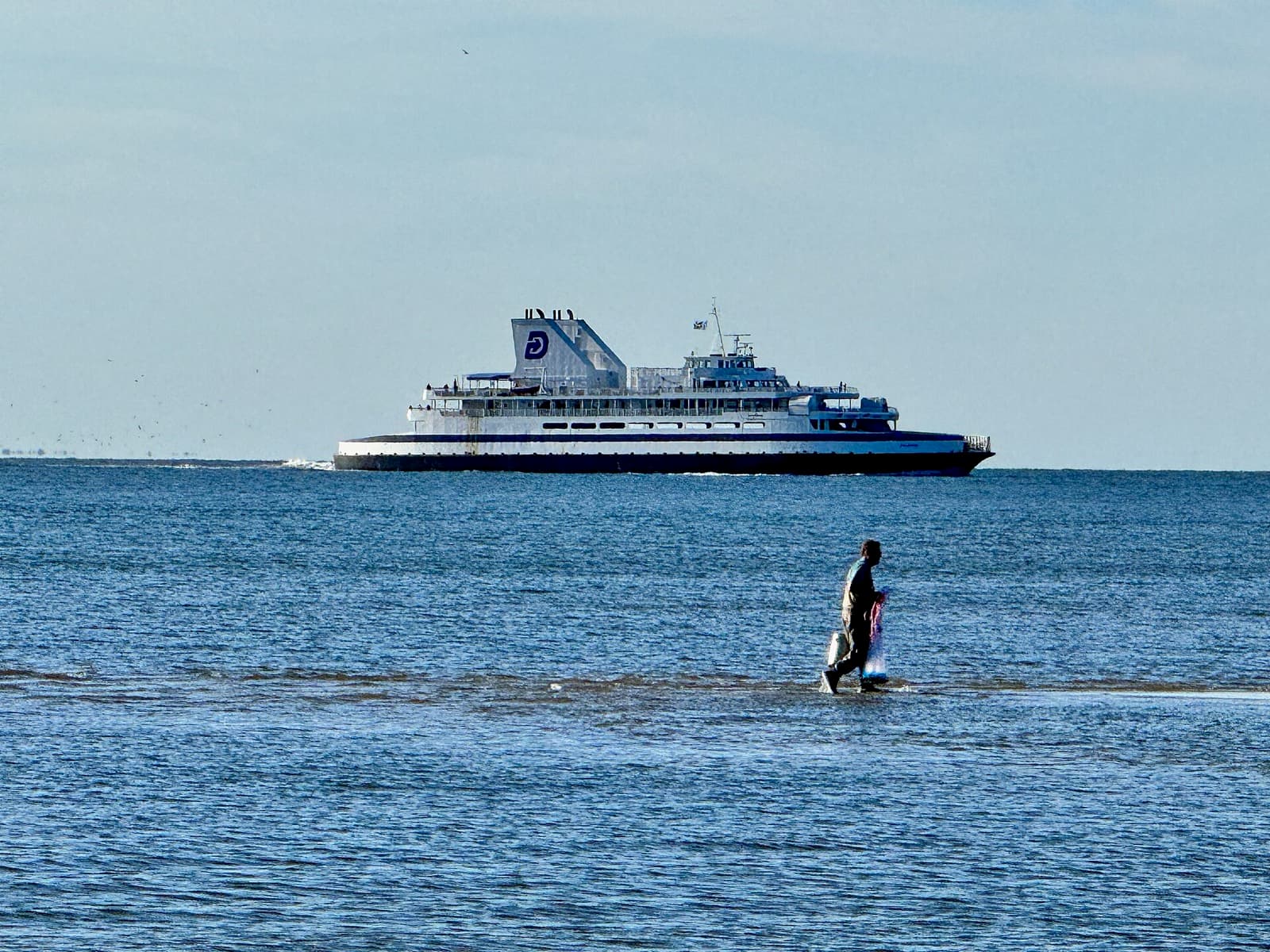 Escape the Cape Triathlon: cape may-lewes ferry underway on delaware bay