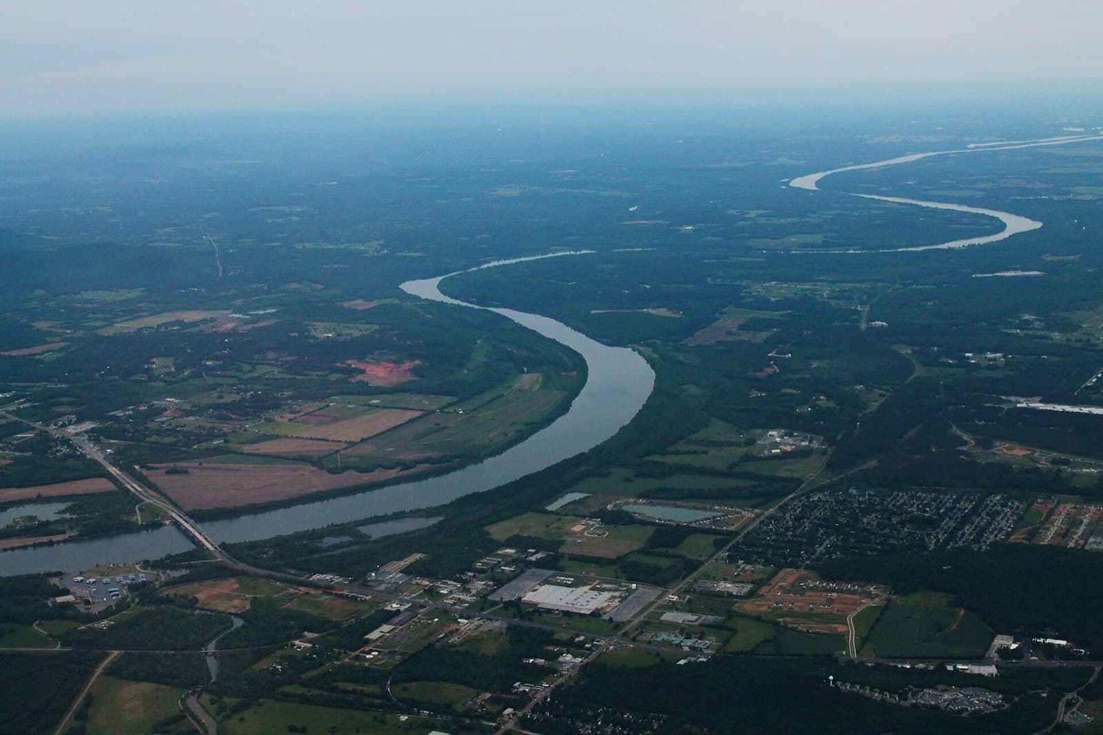 Rocketman Triathlon: aerial view of the tennessee river south of huntsville