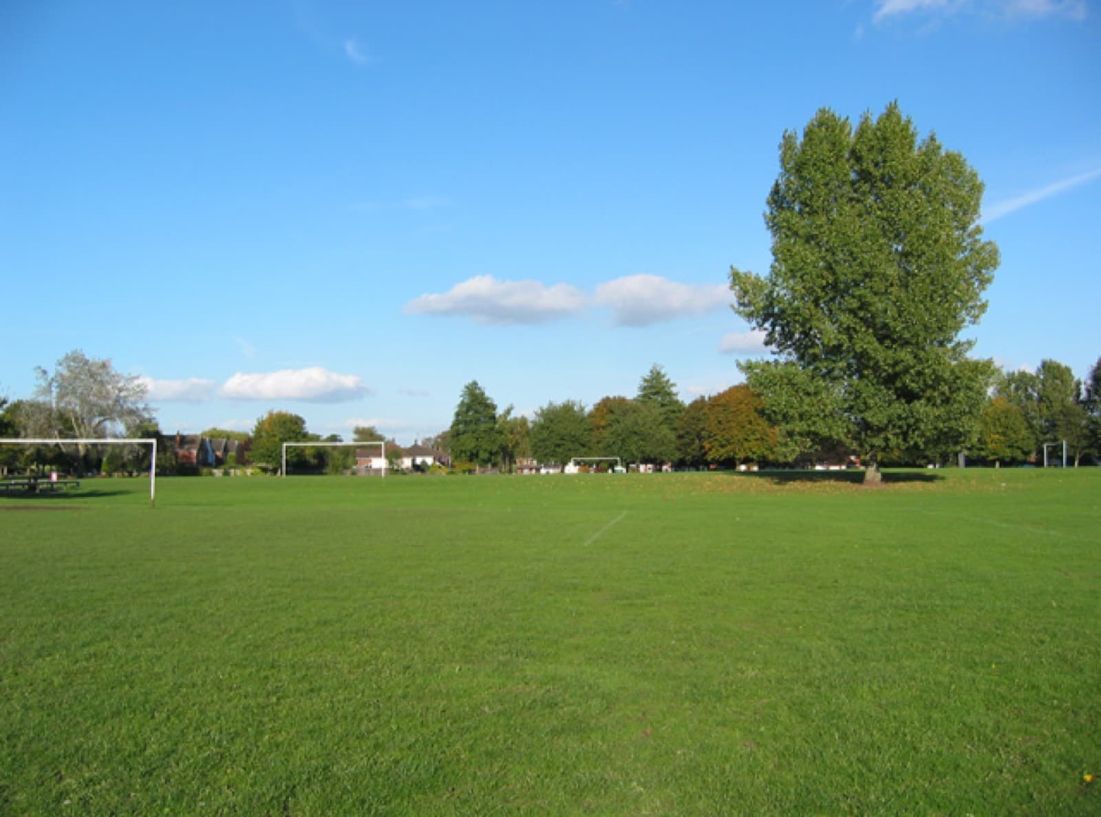 Cheshire Triathlon: recreational ground at the barony, nantwich