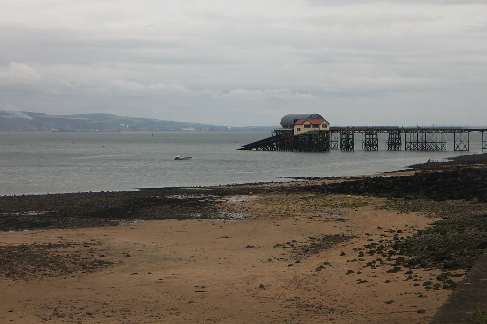 Mumbles Multi Sport Festival (Mumbles Triathlon): mumbles beach and pier in swansea bay