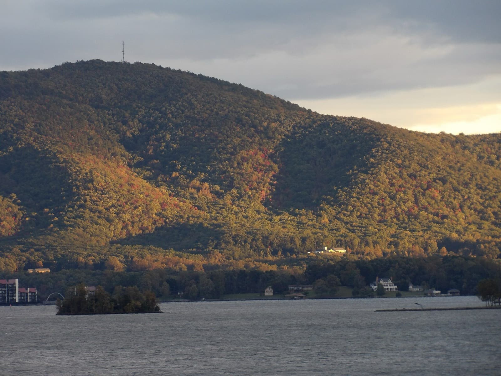 Smith Mountain Lake Sprint Triathlon: smith mountain above smith mountain lake in autumn colour (venue, not race day)