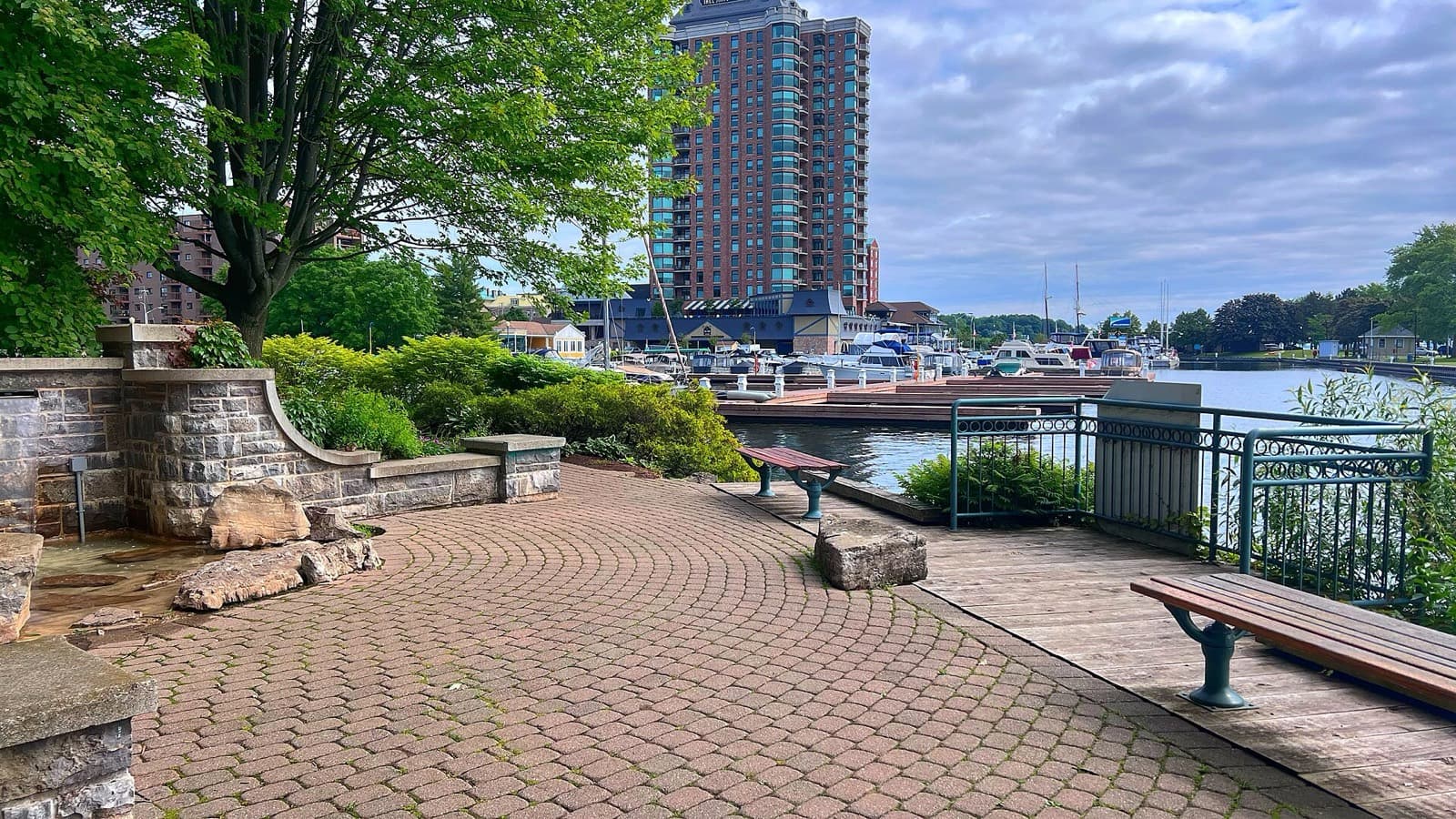 Thousand Islands Triathlon & Runs: brockville waterfront and harbour