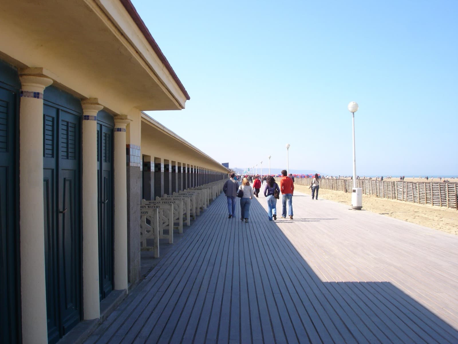 Triathlon Deauville Normandie: planches boardwalk and beach